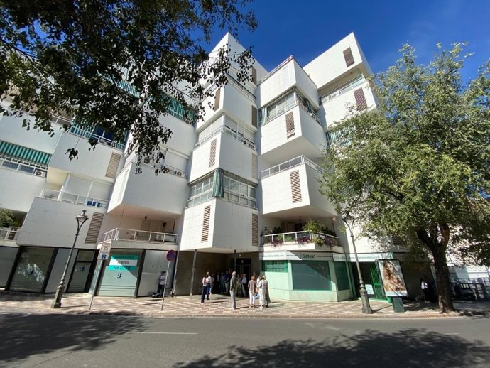 Edificio distinguido con la placa Docomomo.