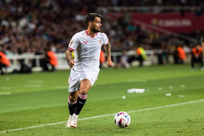Suso of Sevilla FC during the Spanish league, La Liga EA Sports, football match played between FC Barcelona and Sevilla FC at Estadi Olimpic Lluis Company on September 29, 2023 in Barcelona, Spain.