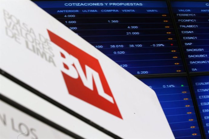 Archivo - Perú.- Bolsa de Valores de Lima avanza 10.22% en lo que va del 2023