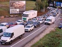 Retenciones en la AP-9 a la altura del Aeropuerto de Vigo por la inauguración de Conxemar