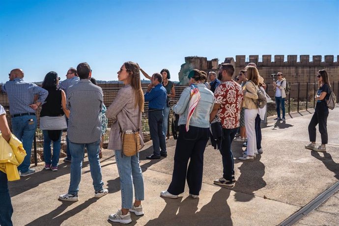 Turistas en Badajoz durante Almossassa.