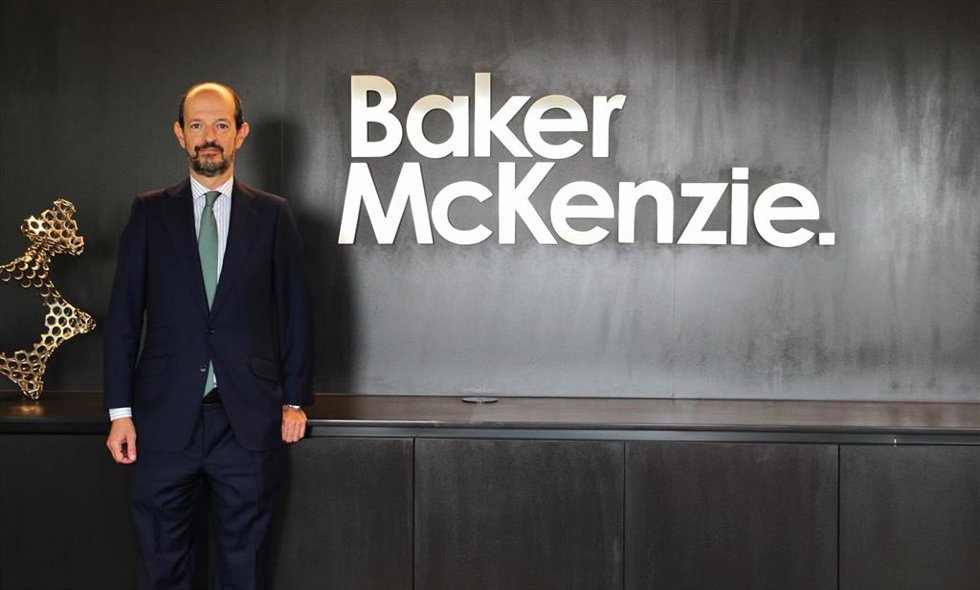 Rodrigo Ogea, reeligido como socio codirector de Baker McKenzie en España.