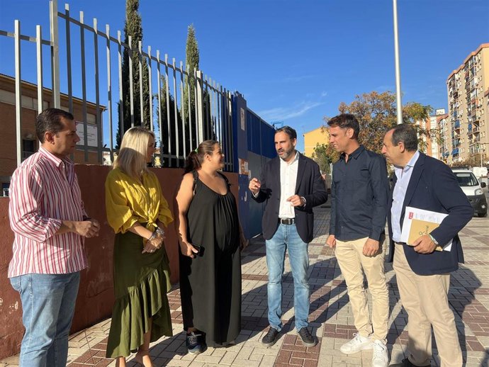 El PSOE exige a la Junta "máxima diligencia" ante el retraso de las extraescolares en los colegios malaguerños