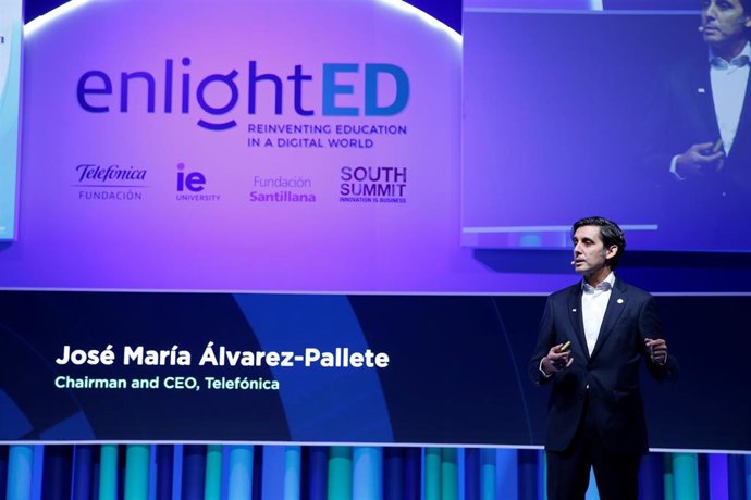 Archivo - El presidente ejecutivo de Telefónica, José María Álvarez-Pallete, en el foro Enlighted 2019