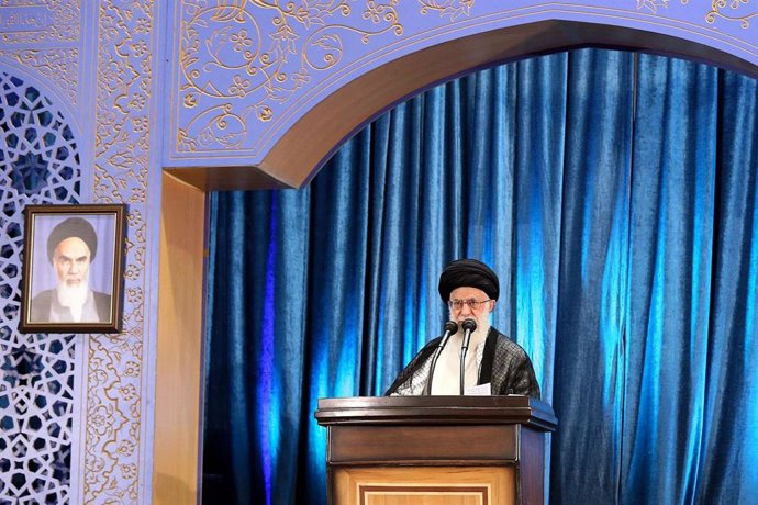 Archivo - El líder supremo de Irán, el ayatolá Alí Jamenei