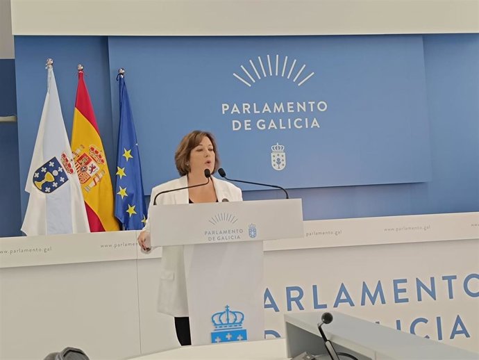 La viceportavoz parlamentaria del PSdeG Begoña Rodríguez Rumbo en la rueda de prensa posteiror a la reunión de la Xunta de Portavoces de la Cámara gallega