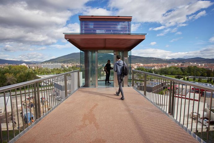 Ascensor de Trinitarios, en Pamplona.