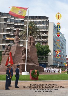 Izado de Bandera en Mesa y López, en Las Palmas de Gran Canaria