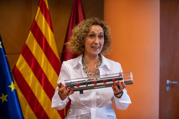 Archivo - La nueva consellera Ester Capella recibe la cartera de Territorio, a 12 de junio de 2023, en Barcelona, Catalunya (España). Este es uno de los tres traspasos de cartera que tendrán lugar hoy. El presidente de la Generalitat decidió remodelar e