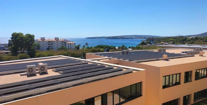 Placas fotovoltaicas.