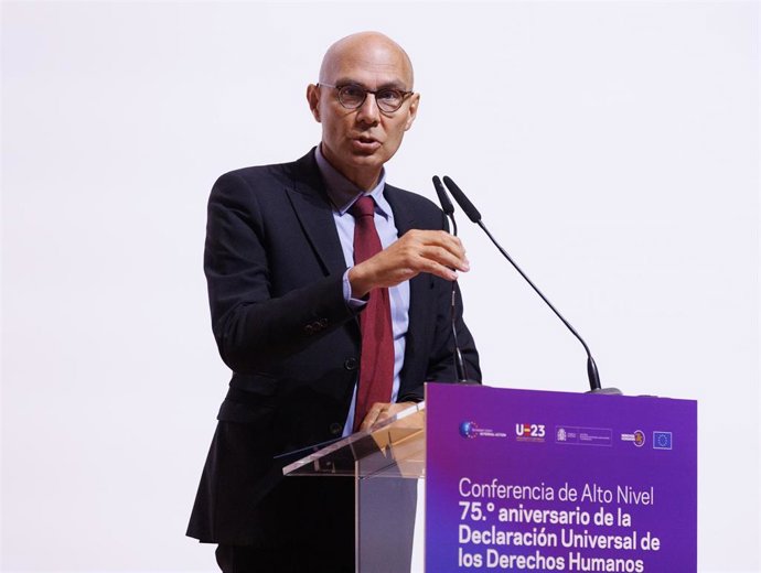 El Alto Comisionado de las Naciones Unidas para los Derechos Humanos, Volker Türk, interviene durante la inauguración de la Conferencia de Alto Nivel, en el Ministerio de Asuntos Exteriores, Unión Europea y Cooperación, a 4 de octubre de 2023, en Madrid