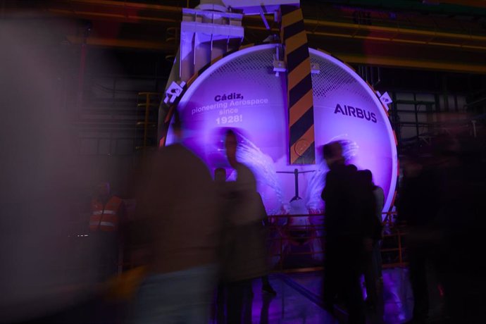 Archivo - Detalle de la planta durante la presentación de Airbus Cádiz en el Puerto de Santa María, a 11 de enero de 2023 en Cádiz (Andalucía, España).