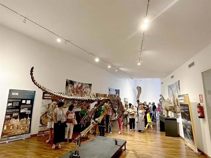 Exposición organizada por Dinópolis.