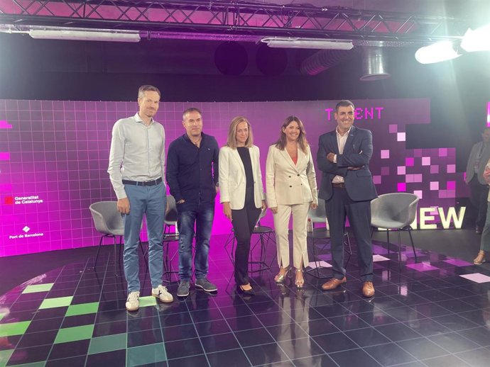 (I-D) De Dreu (BBVA Spark), Boronat (Multiplica), Serrallach (Harvard-Deusto), Sorigué (CZFB) Y Rey (Eurecat)