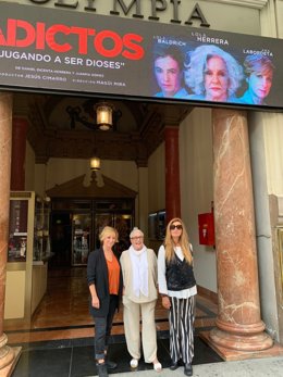 El Teatro Olympia de Valncia acoge la obra 'Adictos' que estará disponible hasta el 15 de octubre