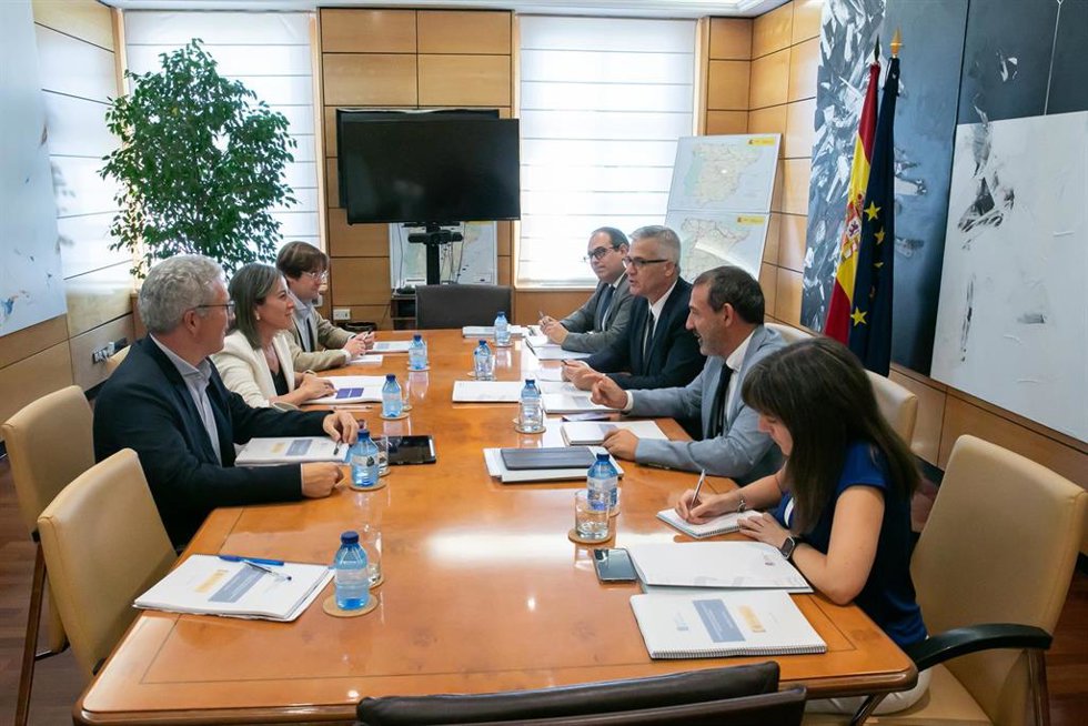 Reunión del secretario de Estado de Transportes, David Lucas, y la conselleira de Infraestruturas, Ethel Vázquez, en Madrid
