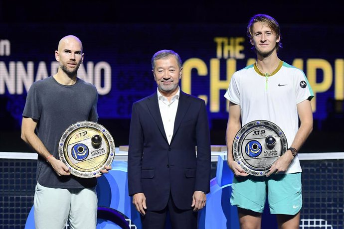 Adrian Mannarino, President of KTF Bulat Utemuratov, Sebastian Korda (Photo Credit: The Kazakhstan Tennis Federation)