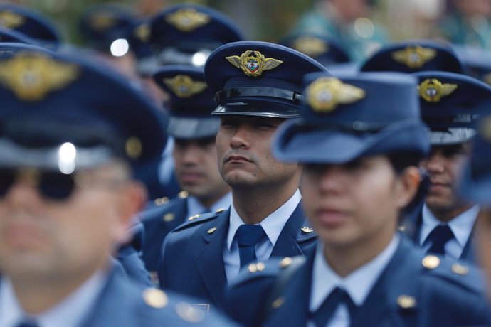 Bogotá. Julio 5 de 2023. Exequias del Teniente Coronel Mario Andrés Espinosa, piloto de la fuerza aérea que falleció mientras realizaba un ejercicio aéreo en neiva. (Colprensa - Camila Diaz)