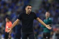 Xavi: "Sufriendo pero es la Champions, cuesta mucho ganar"