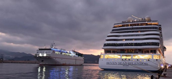 El crucero Seven Seas Splendor.