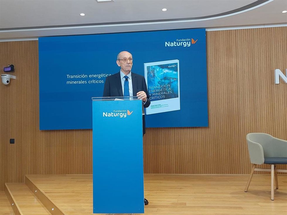 El catedrático Mariano Marzo presenta informe realizado para la Fundación Naturgy