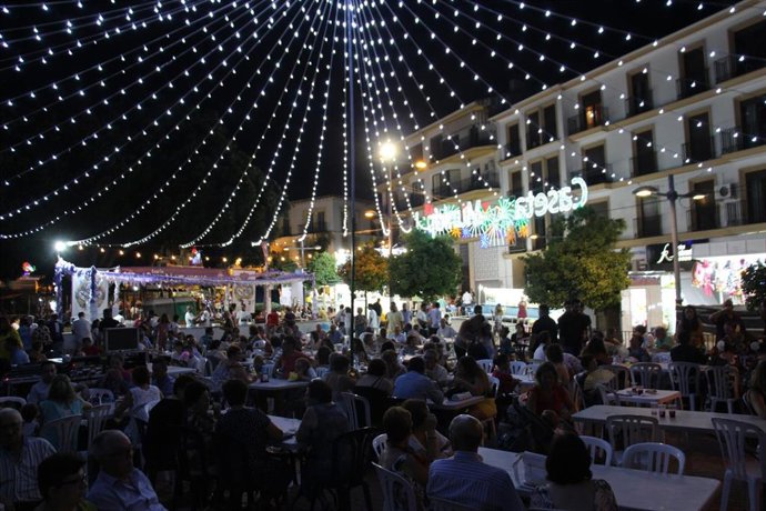 Archivo - Viernes Noche