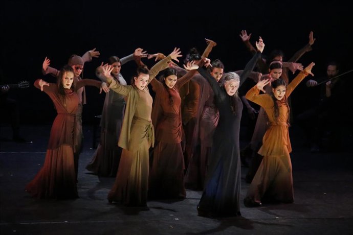 Archivo - Un momento del espectáculo 'De Scheherezade', producción de la compañía de María Pagés.