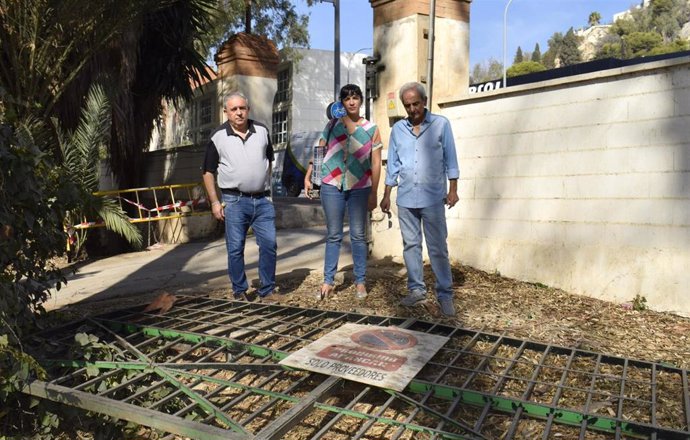 La portavoz de Con Málaga, Toni Morillas, en los Baños del Carmen