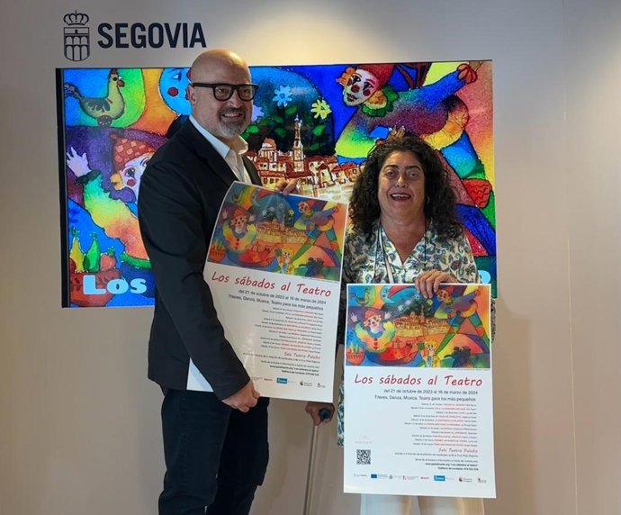 El concejal de Cultura, Juan Carlos Monroy, con la directora de Paladio Arte, Marta Cantero.