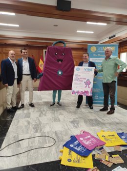 Presentación de la tercera edición de la campaña 'ReVIVE tu Comercio', con el lema 'Crea valor, elige lo nuestro y compra cercano'.