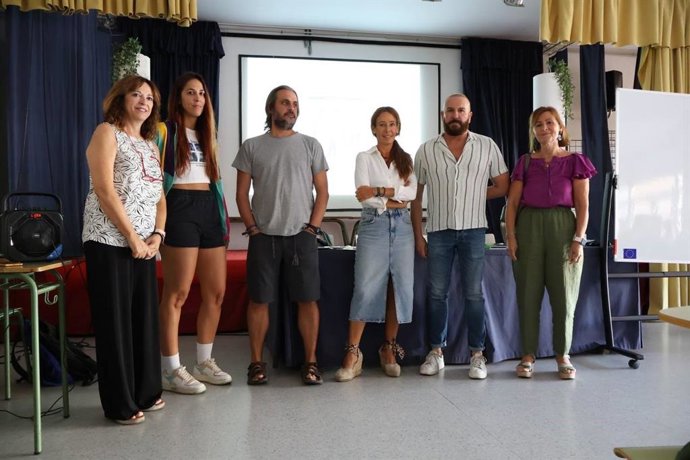 Presentación del I Certámen de Jóvenes por la Igualdad 'Promoviendo Relaciones Saludables y No Tóxicas', una iniciativa en la que participan las delegaciones de Igualdad, Servicios Sociales y Participación Ciudadana.