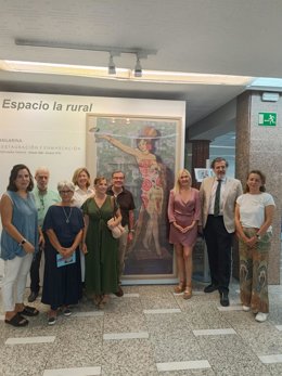 Presentación de las obras ya restauradas y enmarcadas