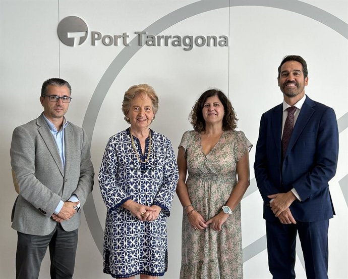 La delegació de Guadalajara al Port de Tarragona