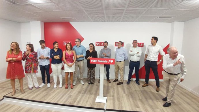 Los socialistas inauguran su nueva sede en Palencia