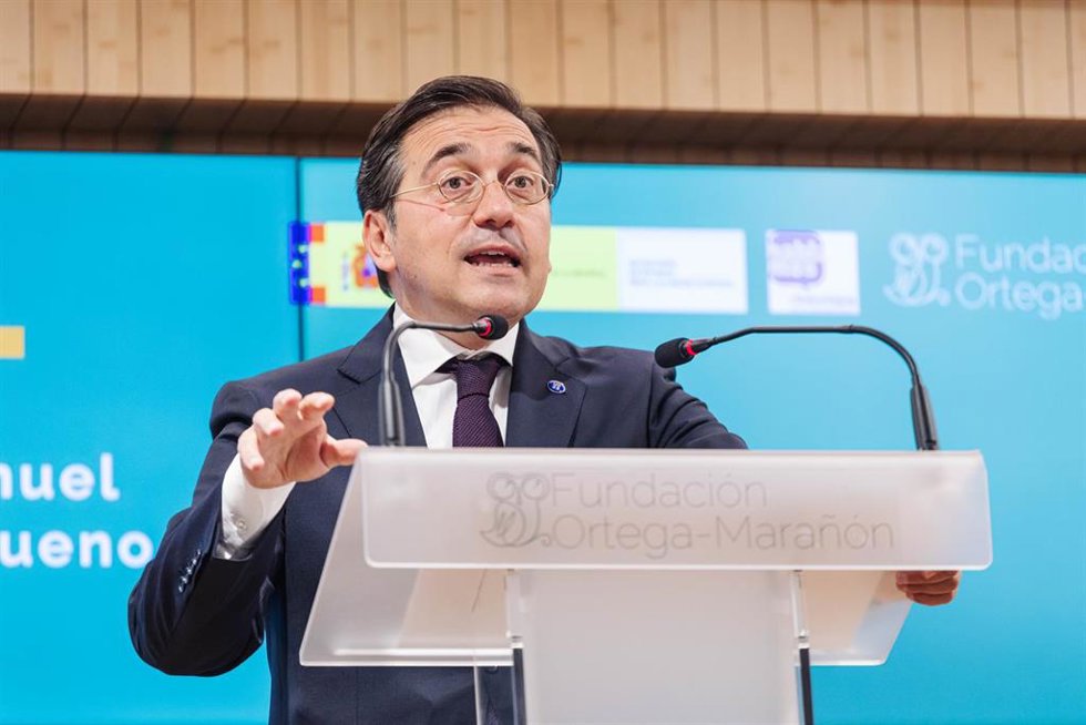 El ministro de Asuntos Exteriores, Unión Europea y Cooperación, José Manuel Albares, interviene durante la inauguración de un seminario, en la sede de la Comisión Europea en España, a 15 de septiembre de 2023, en Madrid (España).