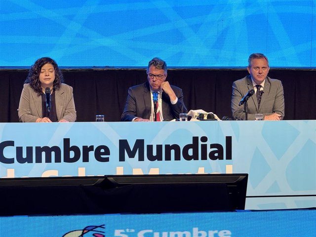 Intervención del ministro de Sanidad, José Miñones, en la V Cumbre Mundial en Salud Mental en Argentina