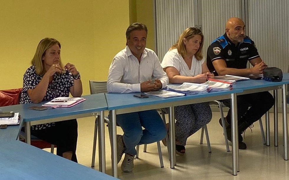Camargo implanta la figura Agente Tutor para aumentar la seguridad en los centros educativos