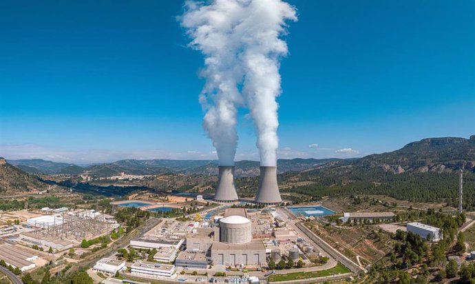 Foto panorámica Central Nuclear de Cofrentes