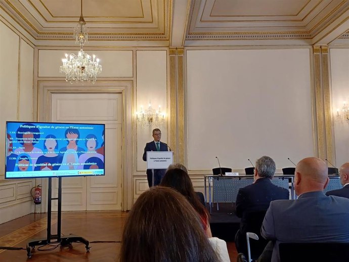 El ministro de la Presidencia, Relaciones con las Cortes y Memoria Democrática en funciones, Félix Bolaños, durante la inauguración de la jornada