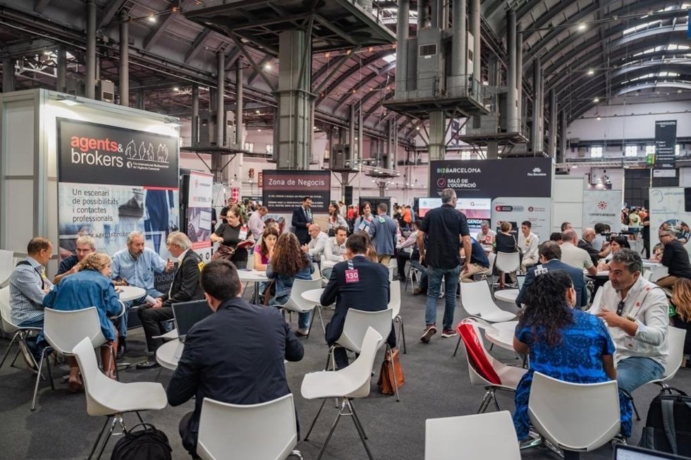 Espacio de contactos profesionales Networking impulsado por el Collegi Oficial dAgents Comercials de Barcelona (COACB) en el marco del BizBarcelona