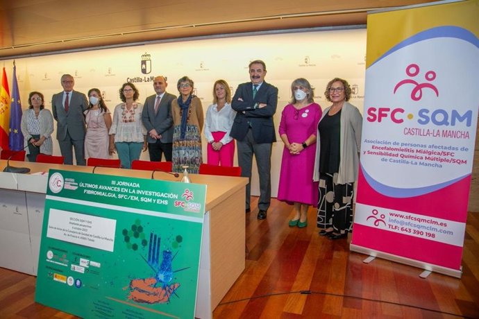 Inauguración de las III Jornadas de Investigación organizadas por la Asociación de Síndrome de Fatiga Crónica y Sensibilidad Química Múltiple de Castilla-La Mancha.