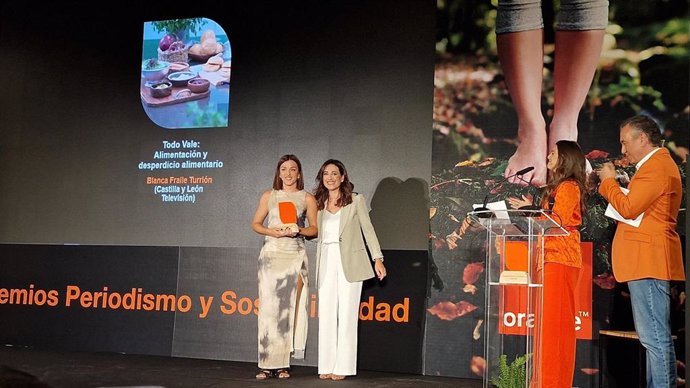 El programa 'Todo vale' recibe el premio de Periodismo y Sostenibilidad de Orange.