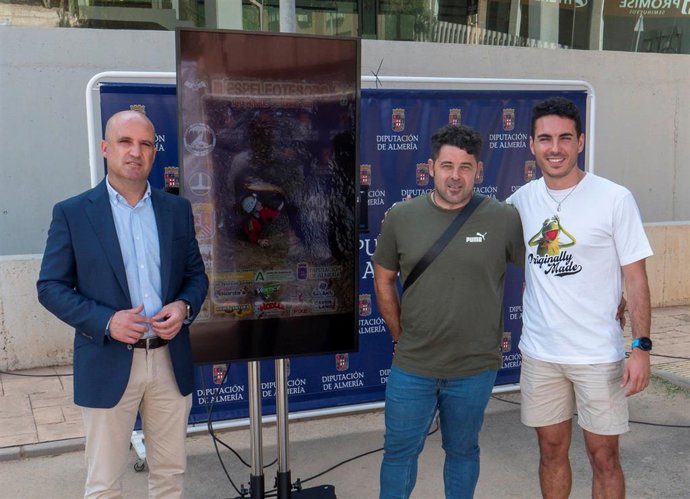 Presentación de las III Jornadas Espeleotesoro.