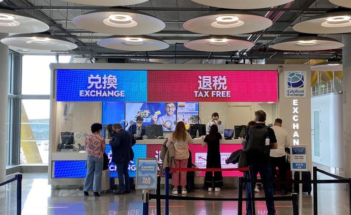 Archivo - Global Exchange prevé un aumento del 18% en la compraventa de moneda durante los meses de verano