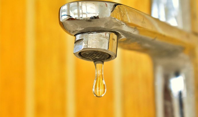 Archivo - Grifo de agua en una imagen de archivo 