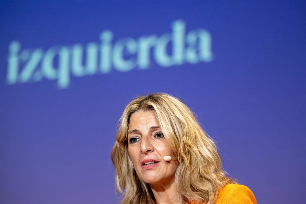 La líder de Sumar, vicepresidenta y ministra de Trabajo en funciones, Yolanda Díaz, participa en un foro del Club Vanguardia, en el Colegio de Abogados, a 5 de octubre de 2023, en Barcelona, Catalunya (España). El Club Vanguardia es el club de los suscr