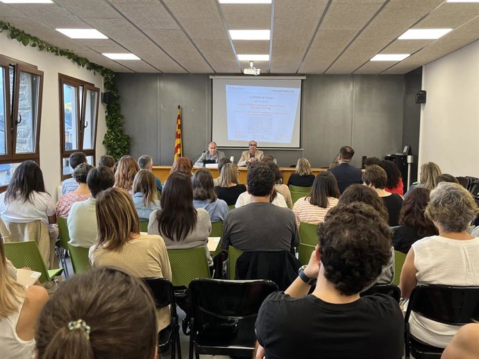 Imagen de la jornada en el Ayuntamiento de Sort