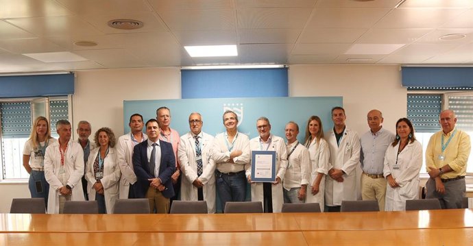 La Unidad de Cirugía General y Digestiva del Hospital Regional Universitario de Málaga ha recibido su certificación de calidad en nivel avanzado de la Agencia de Calidad Sanitaria de Andalucía (ACSA).