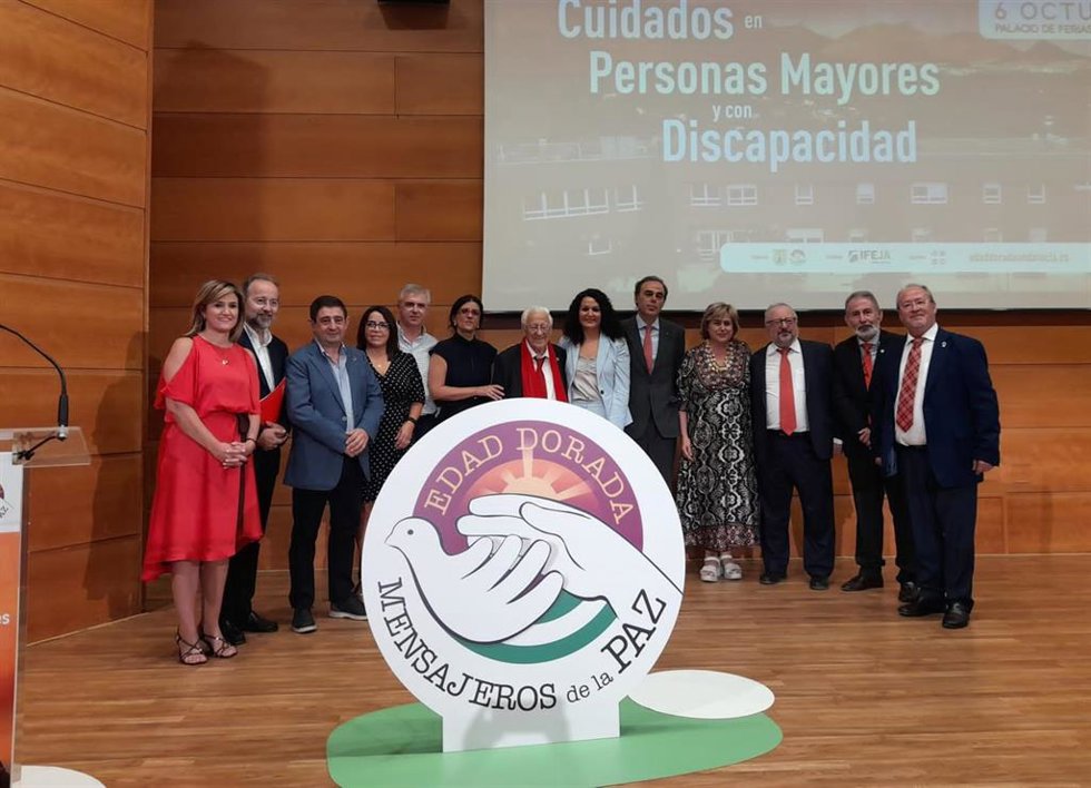 Clausura de la jornada 'Ética y humanización en los cuidados en personas mayores y con discapacidad'