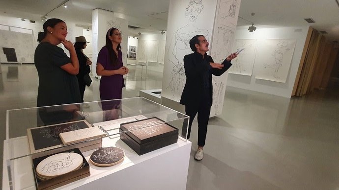 Exposición 'Varietés' de Eduardo Sourrouille